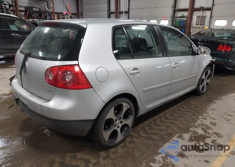 2006 Volkswagen Rabbit 4-Door from USA, damaged, VIN WVWCR91K76W150989